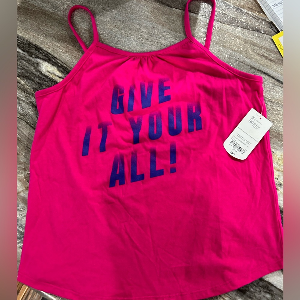 NWT Workout Athletic Girls Top Size XL/16